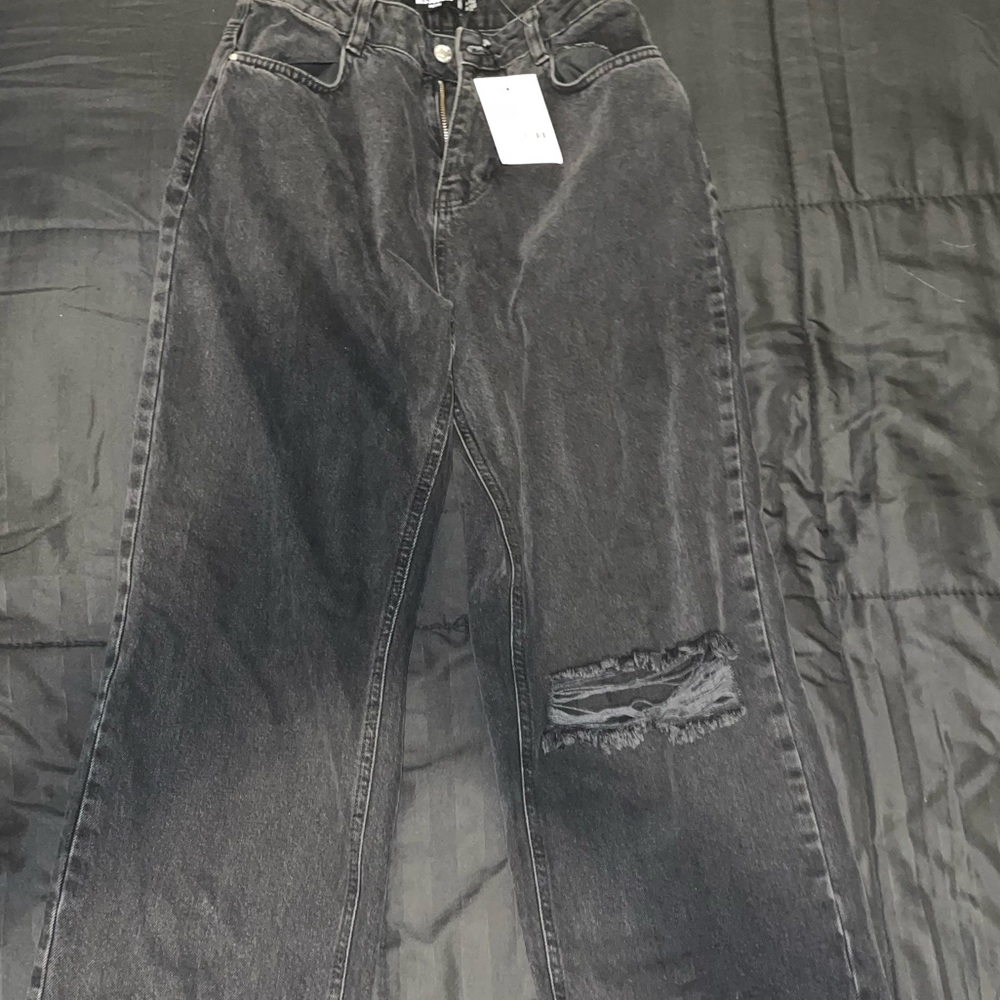 Brand new Baggy boyfriend jeans with flared bottoms